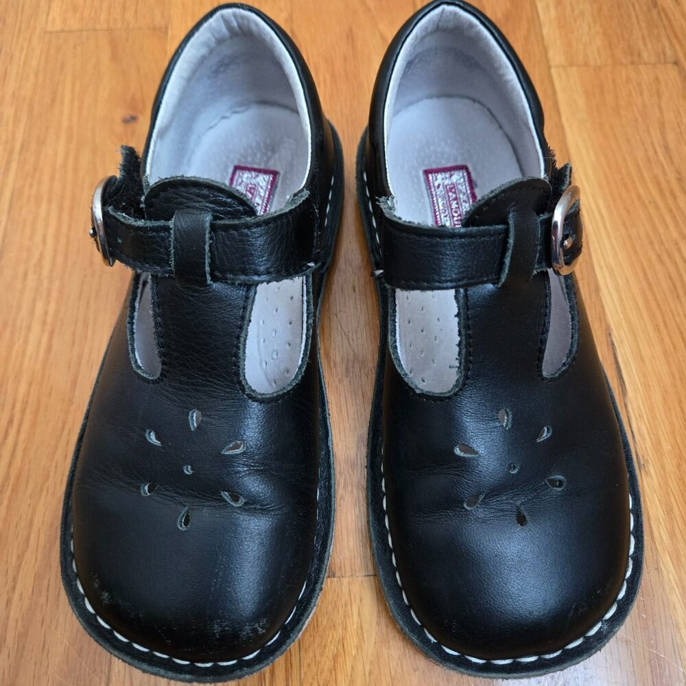 L'Amour Mary Jane Shoes - Barely Worn